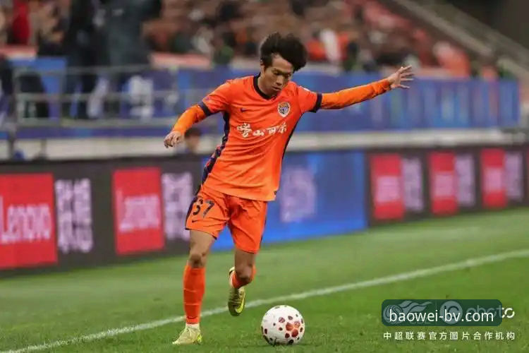 青岛海牛13年破咒3-1胜海港——宝威体育平台赛事直播技术细节与战术深度解析